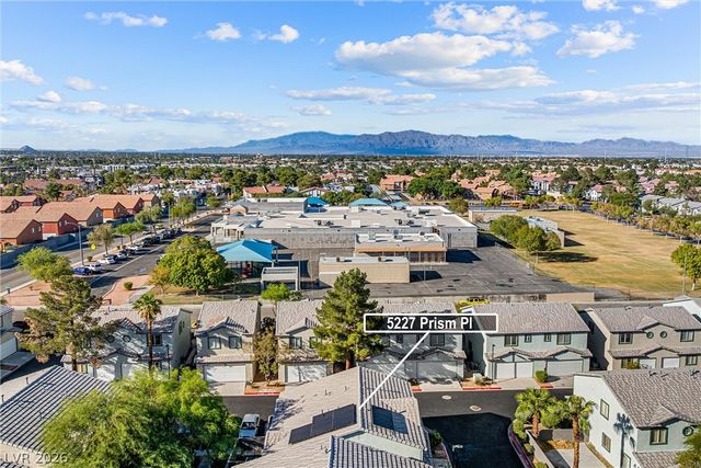 5227 Prism Place, Las Vegas, NV 89118