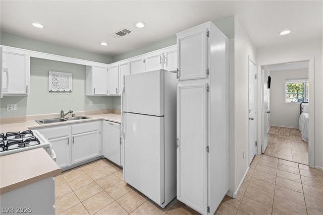 5227 Prism Place, Las Vegas, NV 89118