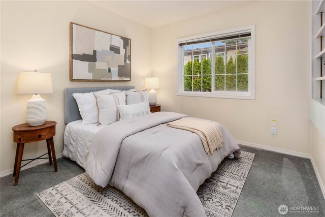 9633 NE 28th Street, Clyde Hill, WA 98004