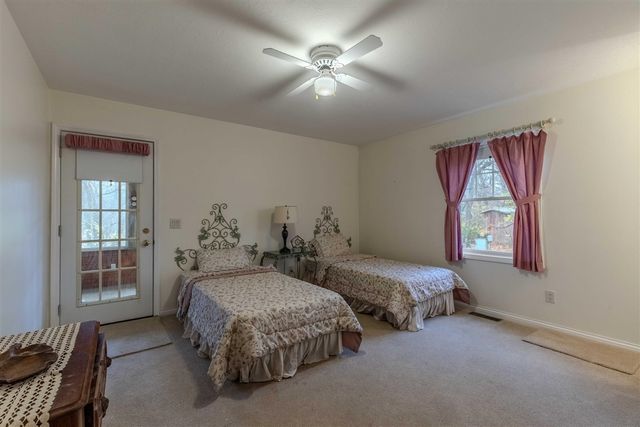 70778 Halsey Square Road, Burr Oak, MI 49030