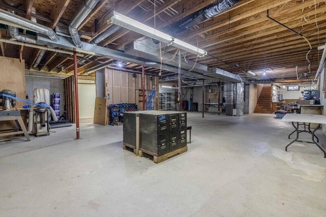 70778 Halsey Square Road, Burr Oak, MI 49030