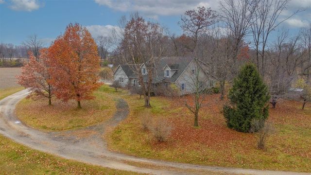 70778 Halsey Square Road, Burr Oak, MI 49030