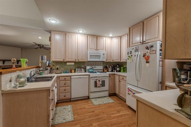 70778 Halsey Square Road, Burr Oak, MI 49030