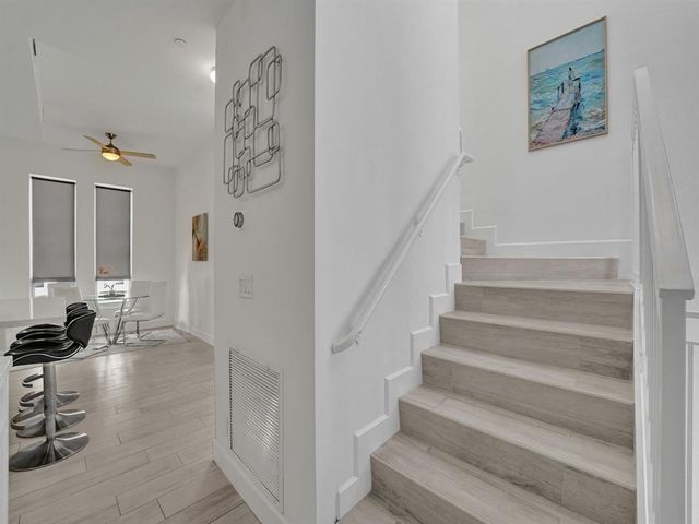 703 SE 16th Court, Fort Lauderdale, FL 33316