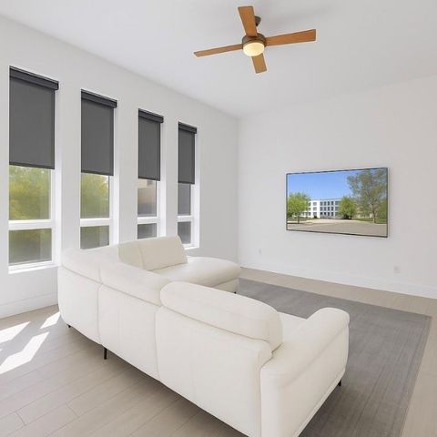 703 SE 16th Court, Fort Lauderdale, FL 33316