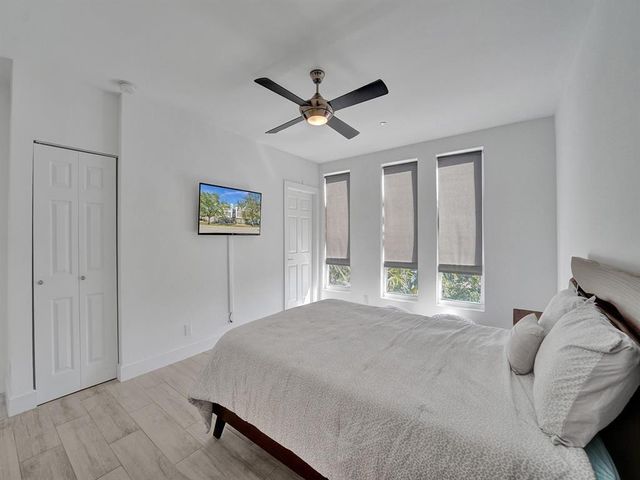 703 SE 16th Court, Fort Lauderdale, FL 33316