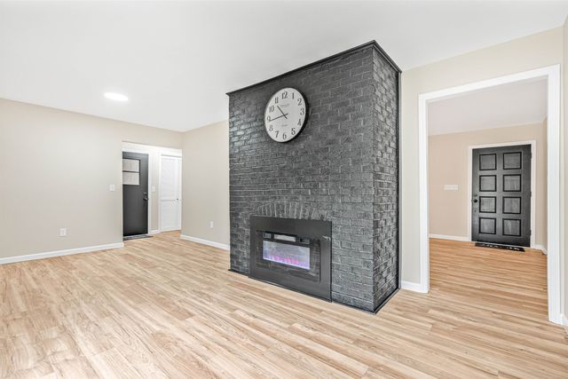 5944 Rose Hill Rd., Georgetown, SC 29440