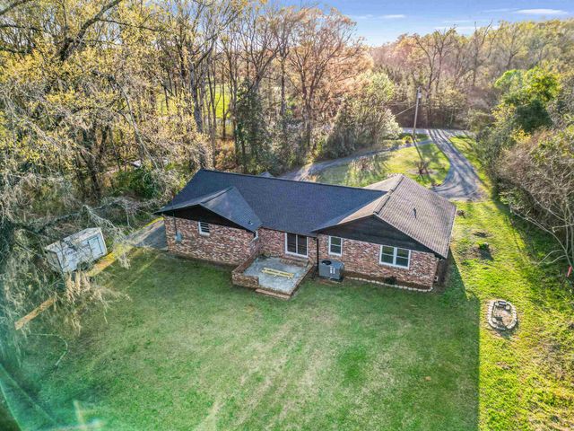 5944 Rose Hill Rd., Georgetown, SC 29440