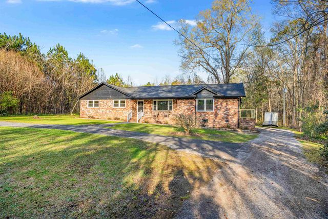 5944 Rose Hill Rd., Georgetown, SC 29440