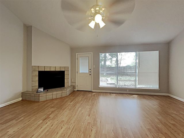 2210 Spring Dusk Lane, Spring, TX 77373
