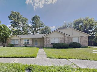 2210 Spring Dusk Lane, Spring, TX 77373