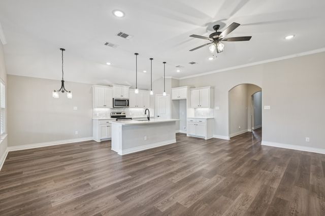 803 Tippit Lane, Greenville, TX 75402