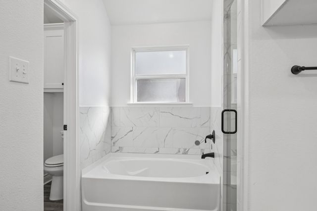 803 Tippit Lane, Greenville, TX 75402