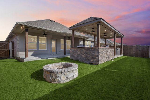 803 Tippit Lane, Greenville, TX 75402