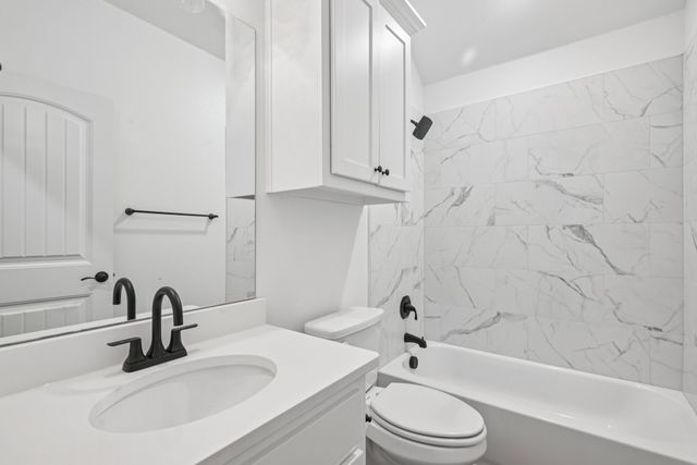 803 Tippit Lane, Greenville, TX 75402