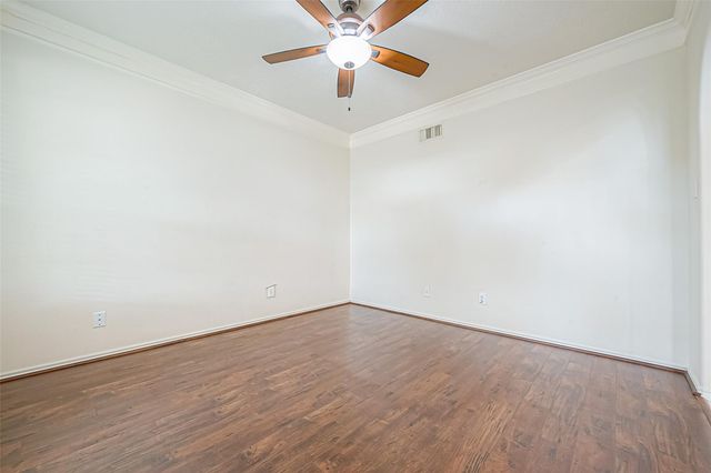 2422 Leanett Way, Pearland, TX 77584
