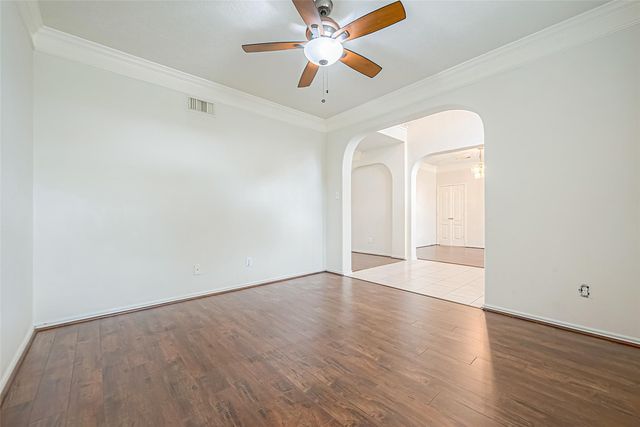 2422 Leanett Way, Pearland, TX 77584