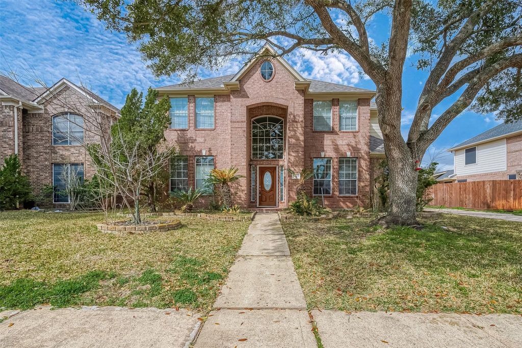 2422 Leanett Way, Pearland, TX 77584
