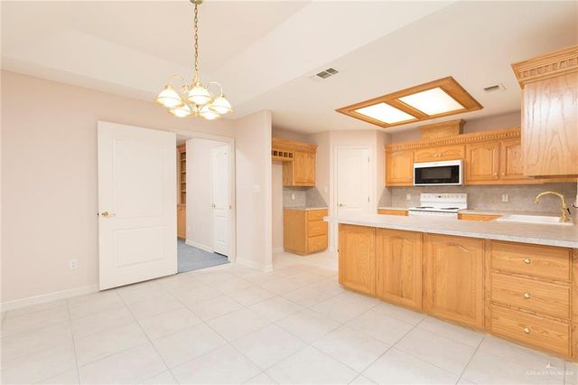 112 Saturn Street, Mission, TX 78572