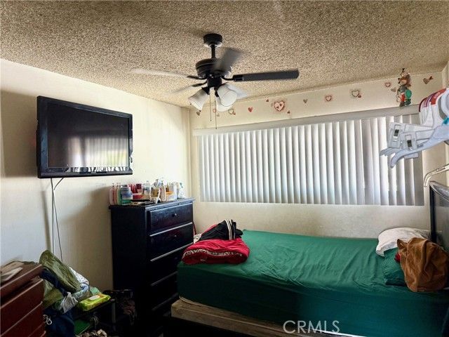 3936 Montclair, Los Angeles, CA 90018