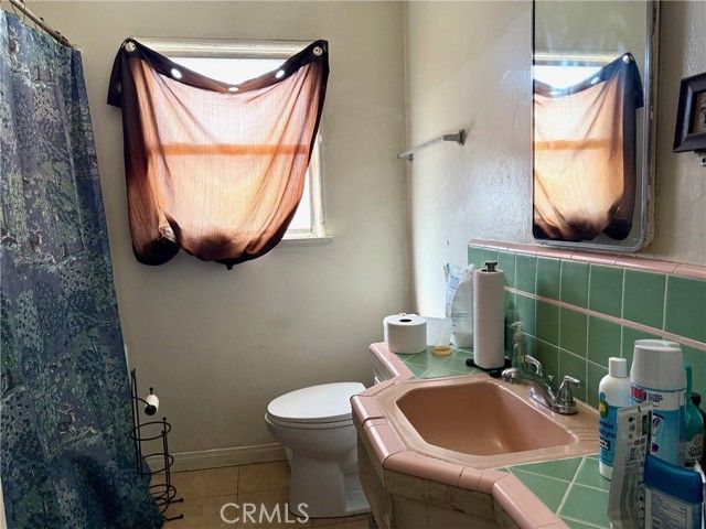 3936 Montclair, Los Angeles, CA 90018