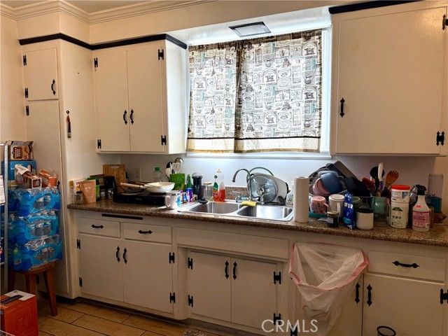 3936 Montclair, Los Angeles, CA 90018