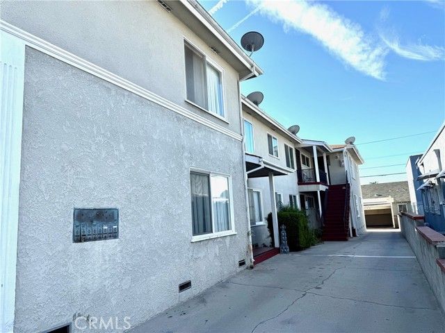 3936 Montclair, Los Angeles, CA 90018