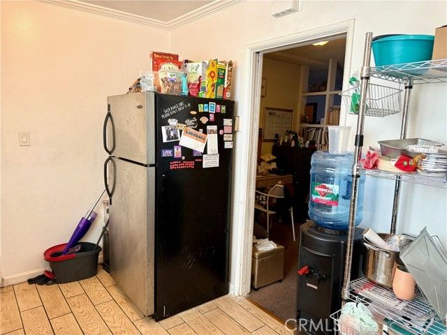 3936 Montclair, Los Angeles, CA 90018