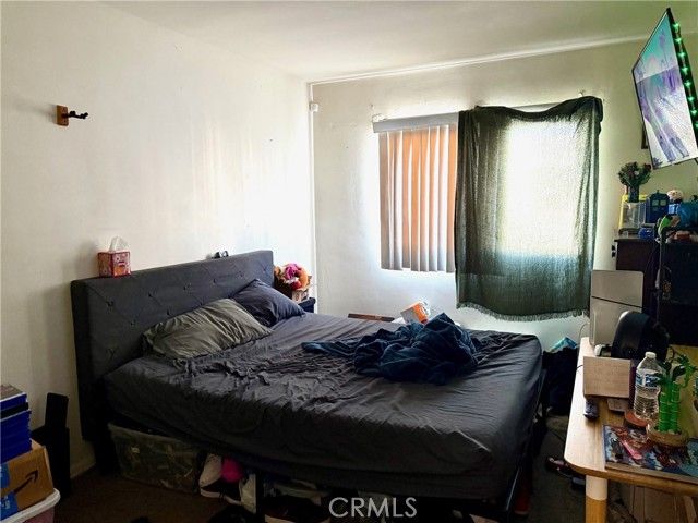 3936 Montclair, Los Angeles, CA 90018