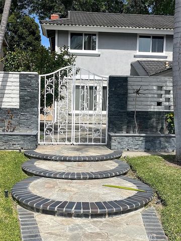13618 Edgefield, Cerritos, CA 90703