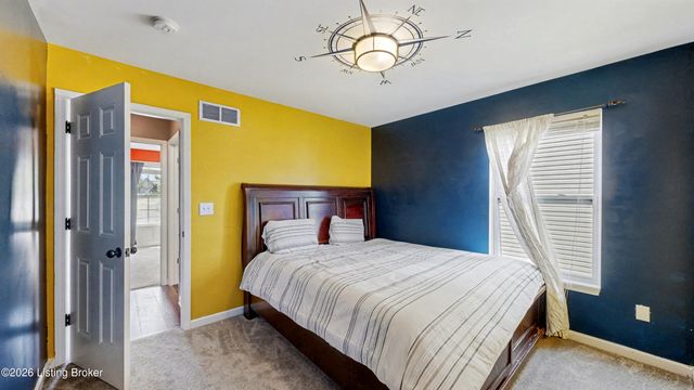 309 Rockcrest View Ct, Louisville, KY 40245