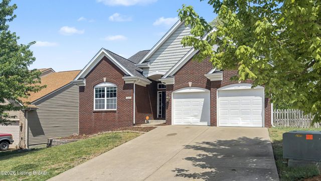 309 Rockcrest View Ct, Louisville, KY 40245