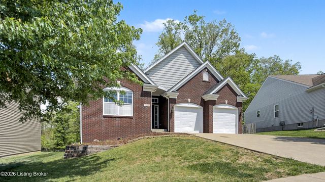 309 Rockcrest View Ct, Louisville, KY 40245