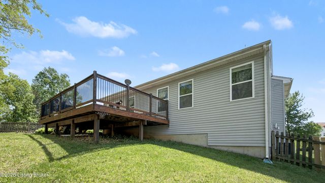 309 Rockcrest View Ct, Louisville, KY 40245