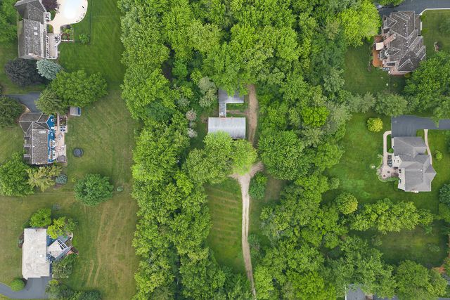 23036 W Long Grove Road, Deer Park, IL 60010