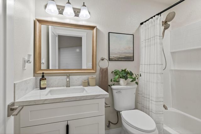 47 W Mcfarlane Drive, Ventura, CA 93001