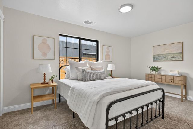 47 W Mcfarlane Drive, Ventura, CA 93001