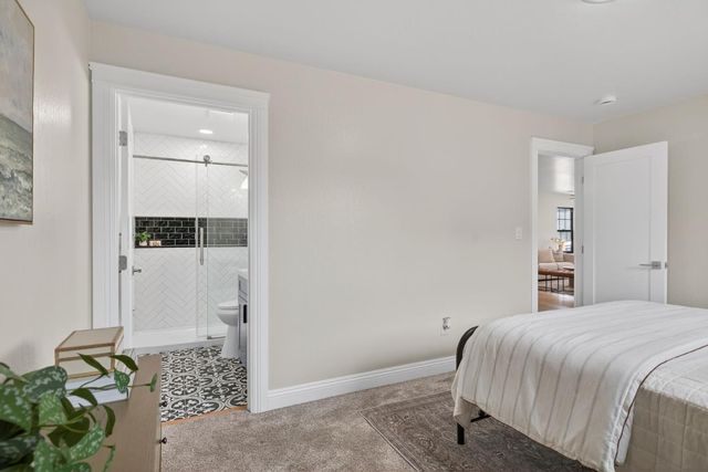 47 W Mcfarlane Drive, Ventura, CA 93001