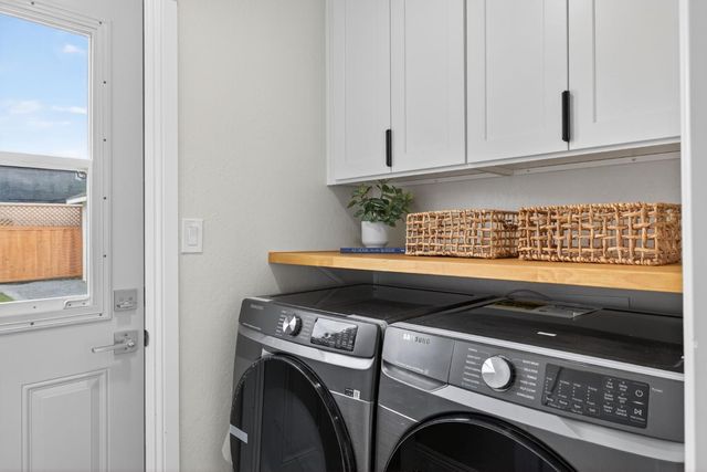 47 W Mcfarlane Drive, Ventura, CA 93001