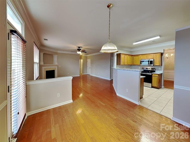 12927 Deaton Hill Drive, Charlotte, NC 28269