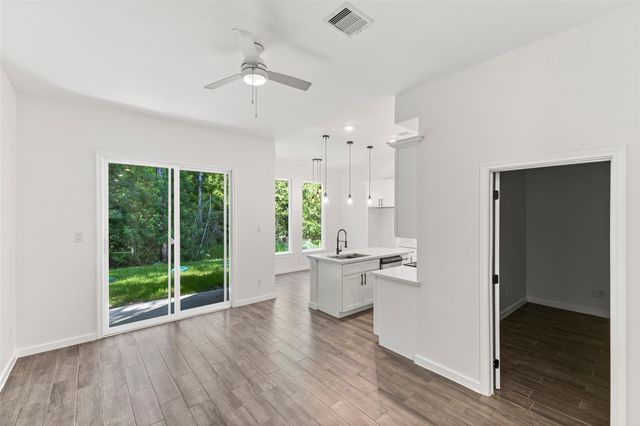 1005 Spokane River Road, Conroe, TX 77316