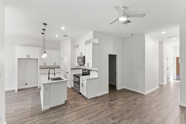 1005 Spokane River Road, Conroe, TX 77316