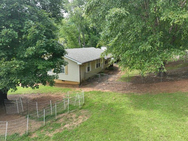 903 Village Road, Hiawassee, GA 30546