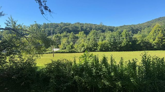 903 Village Road, Hiawassee, GA 30546