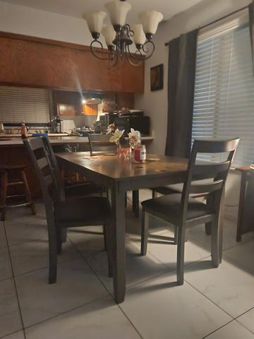 1592 N Ferger Avenue, Fresno, CA 93728