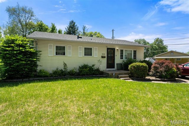 1630 Tyson Drive, Florissant, MO 63031