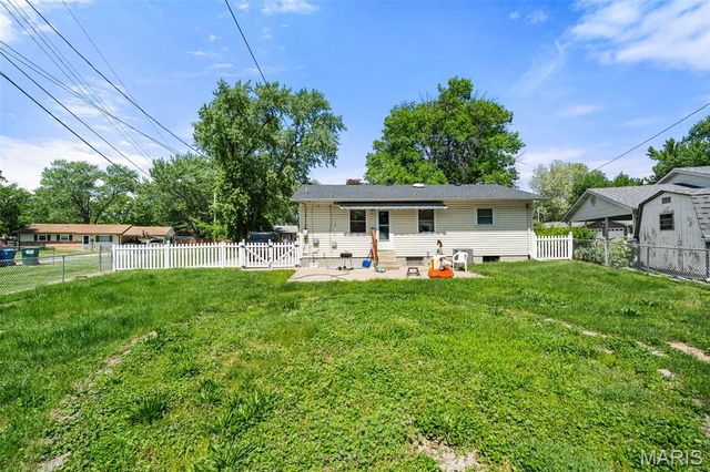 1630 Tyson Drive, Florissant, MO 63031