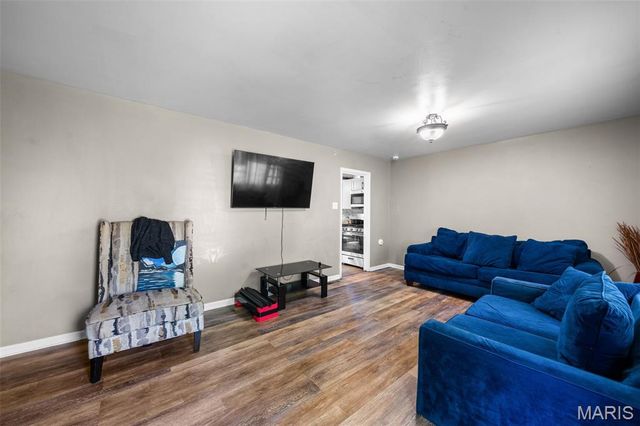 1630 Tyson Drive, Florissant, MO 63031