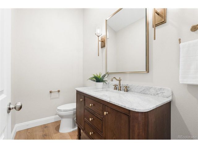 5460 S Olive St, Greenwood Village, CO 80111