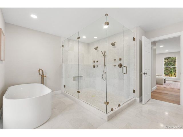 5460 S Olive St, Greenwood Village, CO 80111